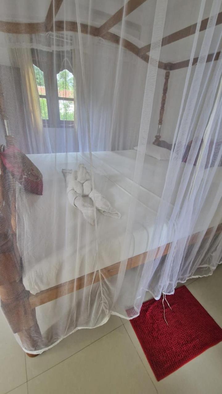 Damith Guest House ウナワトゥナ エクステリア 写真