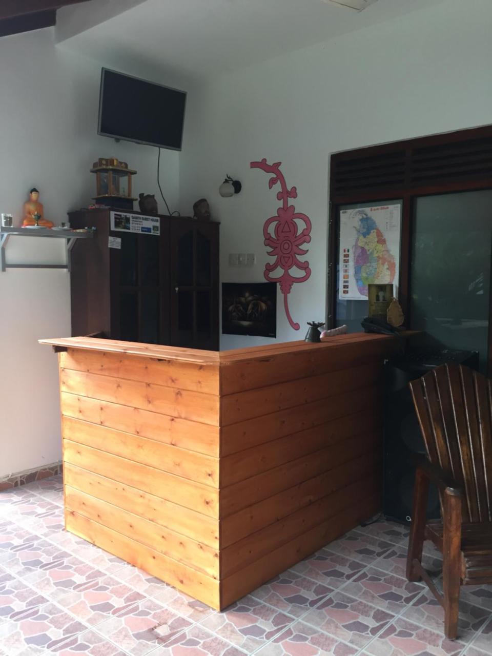 Damith Guest House ウナワトゥナ エクステリア 写真